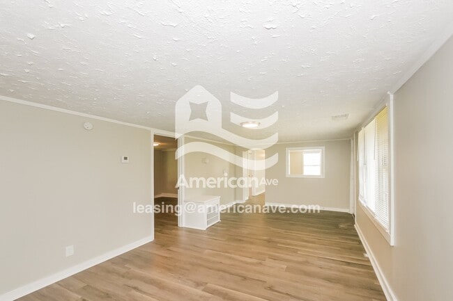Building Photo - 1116 Lovely Ln