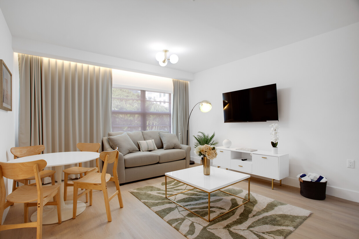 Living Room - 200 Collins Ave