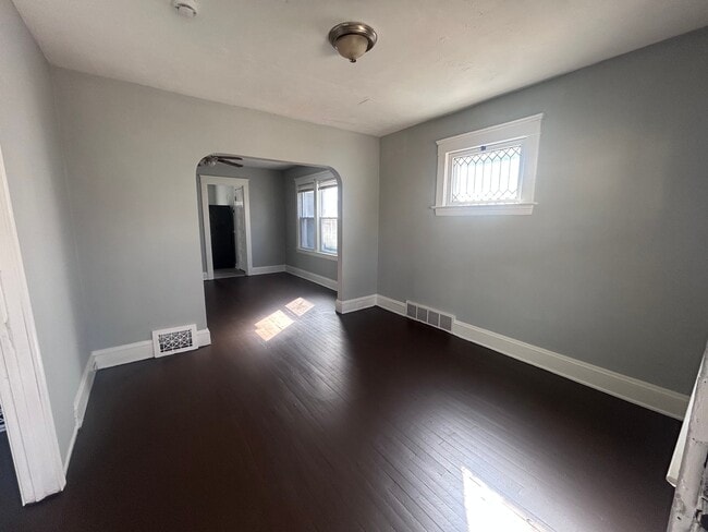 Photo - 13414 Ferris Ave Apartment