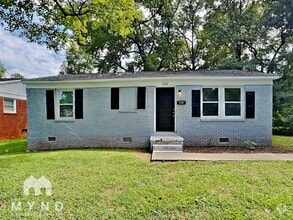 Building Photo - 505 Sinclair St