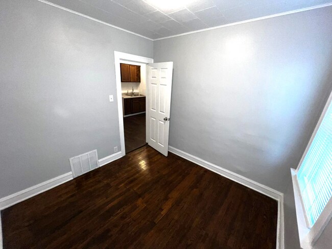 Foto del edificio - 10655 S Hoxie Ave