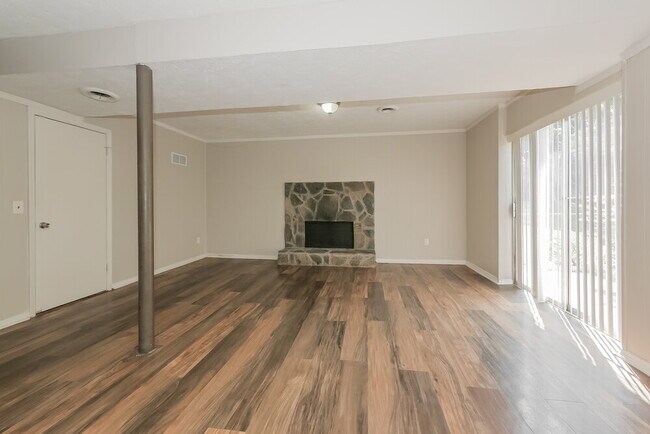 Foto del edificio - 4522 Doral Dr SW