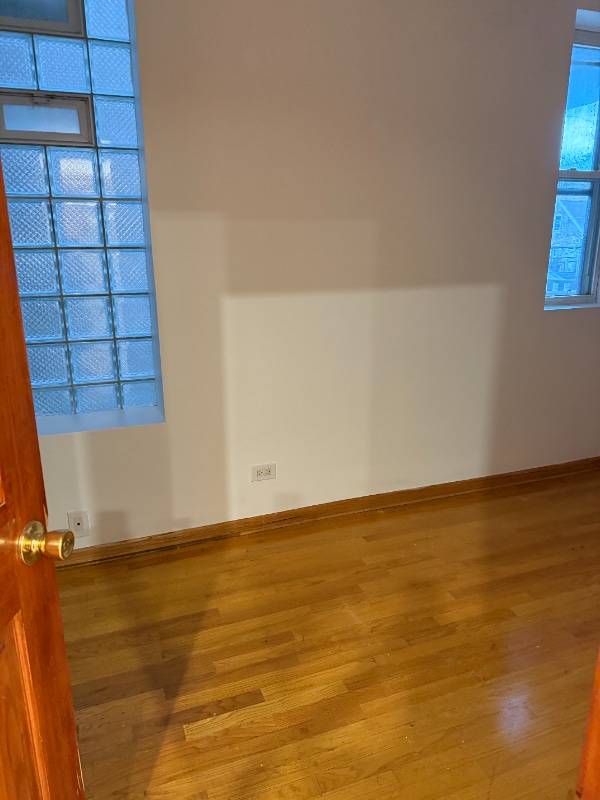 Foto del edificio - 1115 N Winchester Ave
