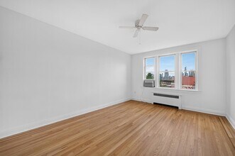 Building Photo - 108 Palisade Ave