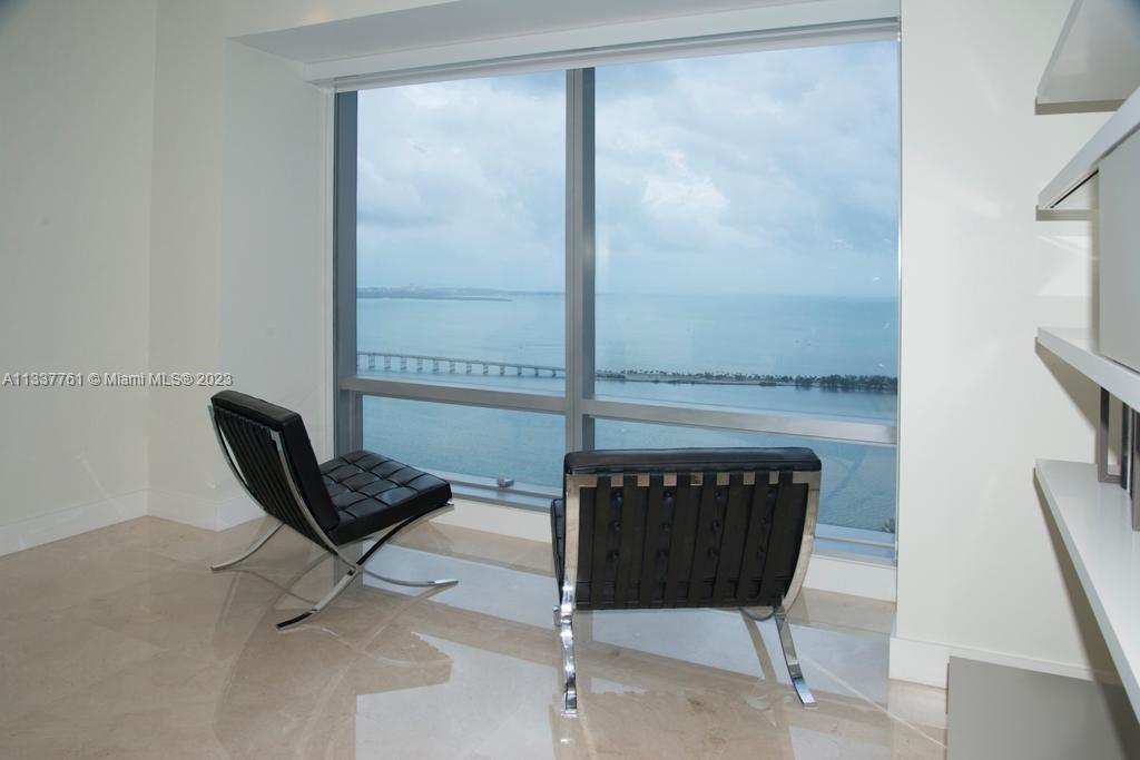 Foto principal - 1425 Brickell Ave