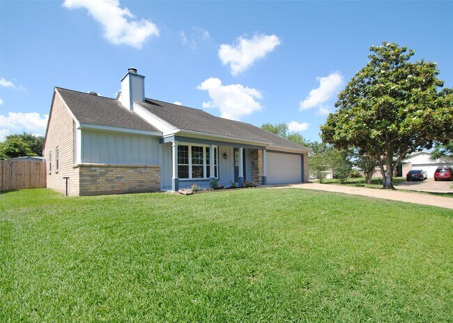 Building Photo - 22831 John Rolfe Ln