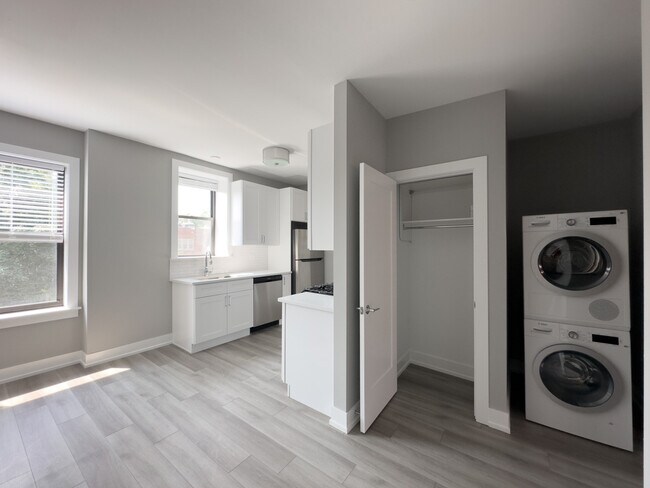 Foto del edificio - 3924 N Janssen Ave