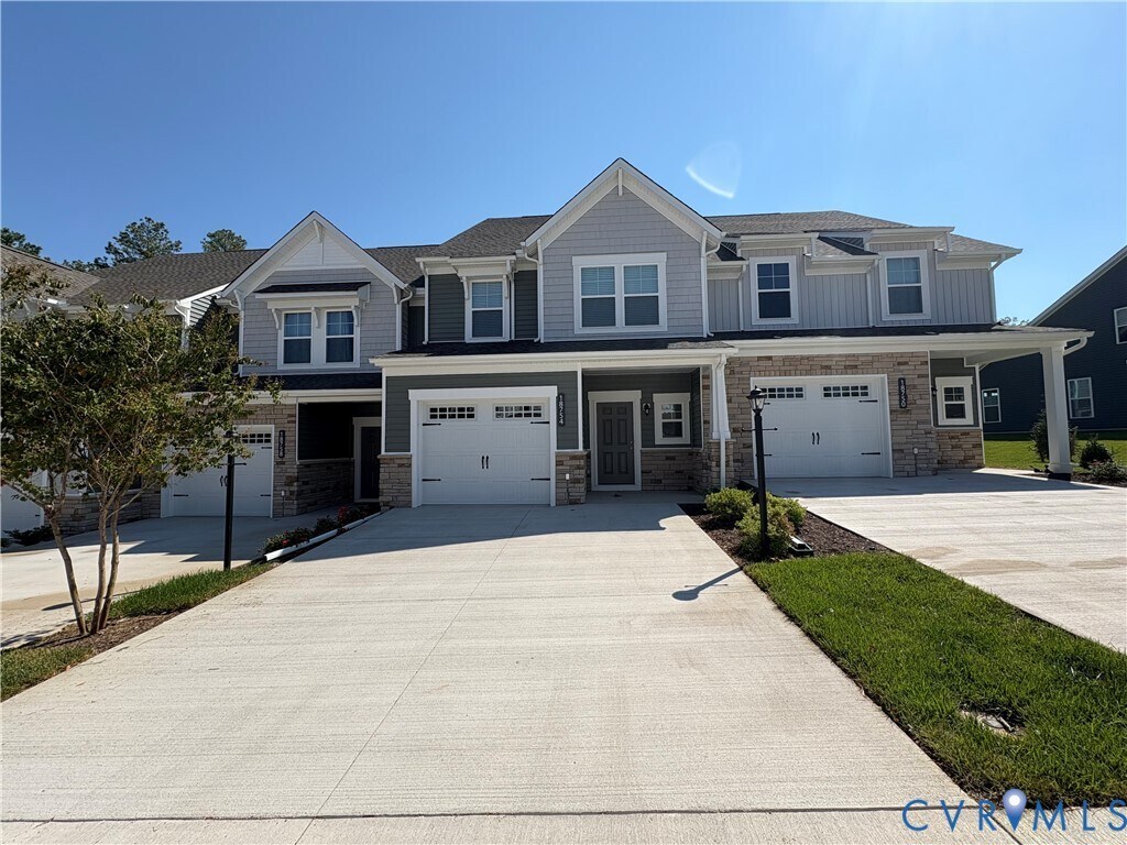 Foto principal - 18754 Palisades Rdg