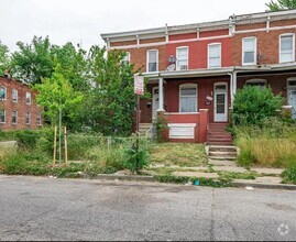 Building Photo - 1700 E 28th St