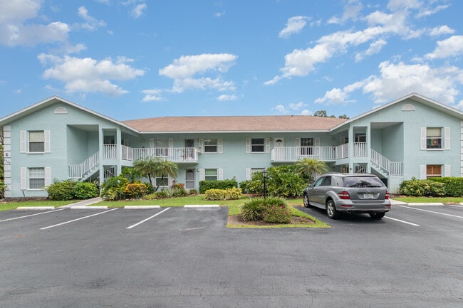 Foto del edificio - 5737 Whitaker Rd