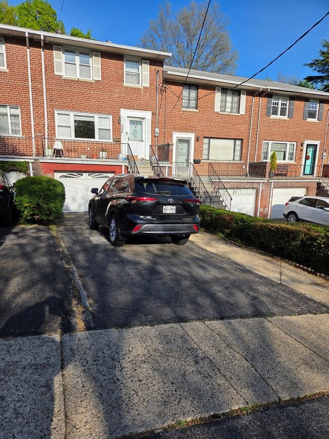 Photo - 552 Manor Ridge Rd Townhome