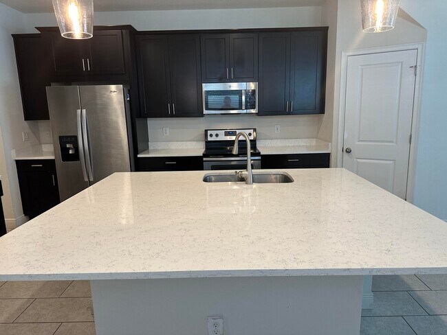 Building Photo - 11738 Cambium Crown Dr
