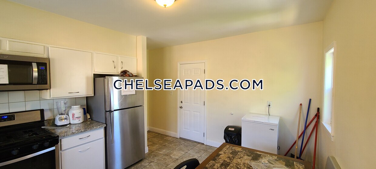 Foto principal - 240 Revere Beach Pkwy