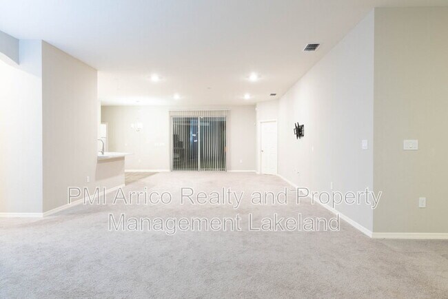 Building Photo - 1069 Montgomery Ln