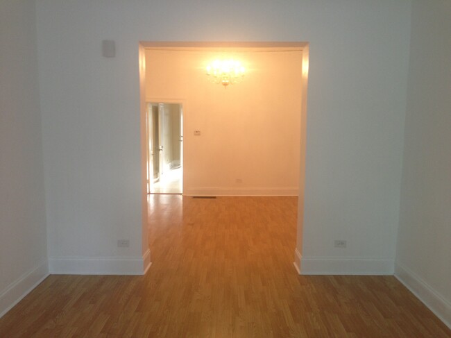 Diningroom to Front Entrance View - 1349 S California Ave