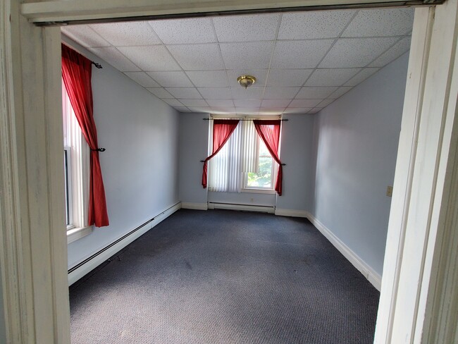 Bedroom 1 - 1420 Buffalo St