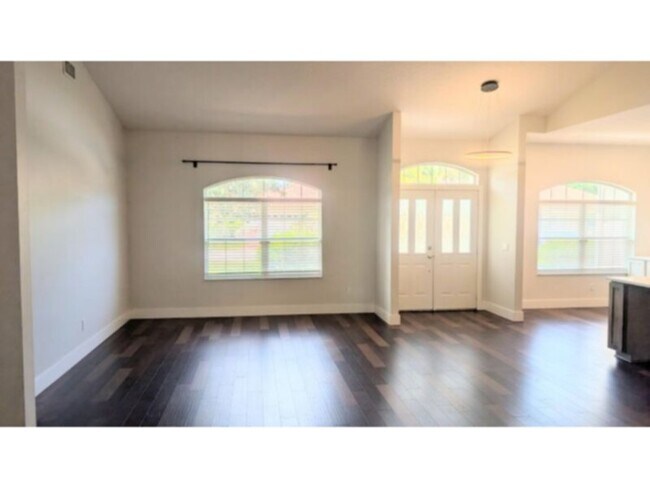Foto del edificio - Pine Lakes Home with Attached In-Law Suite