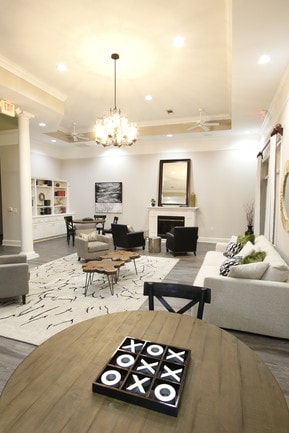 Leasing Office Living Room - Abberly Place Apartment Homes