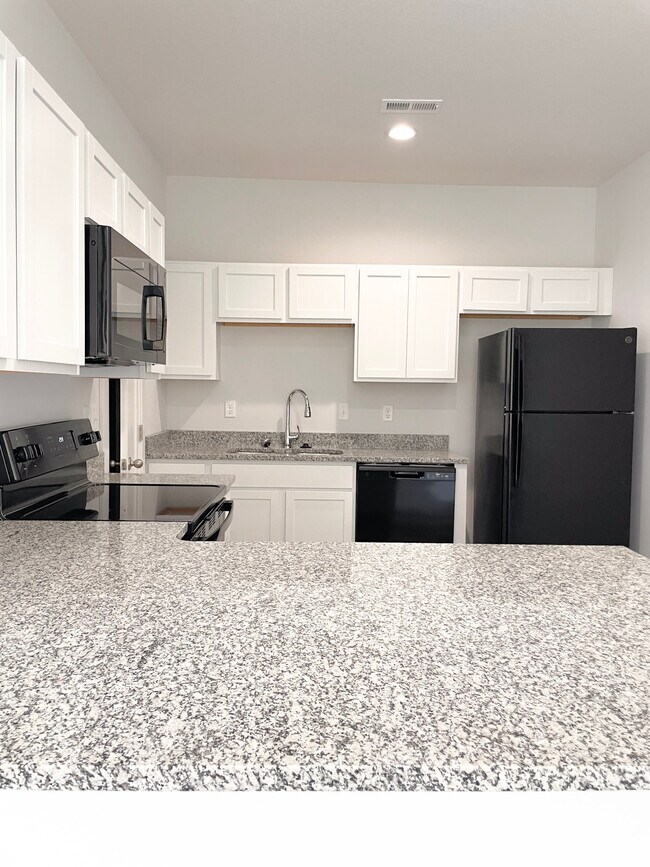 Building Photo - 5351 Nolen