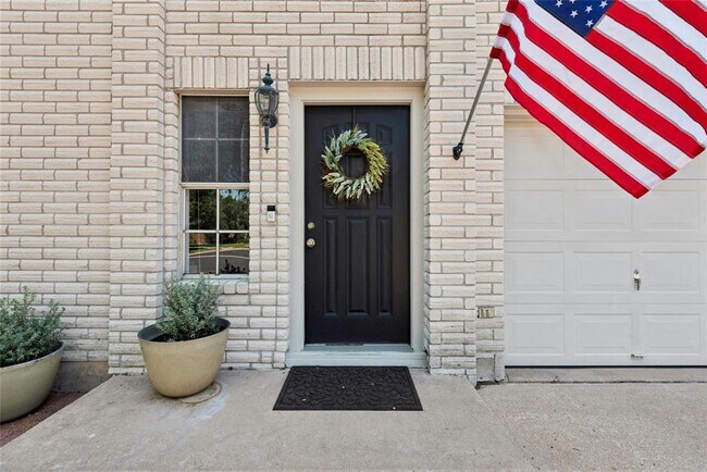 Foto del edificio - 8411 Glen Canyon Dr