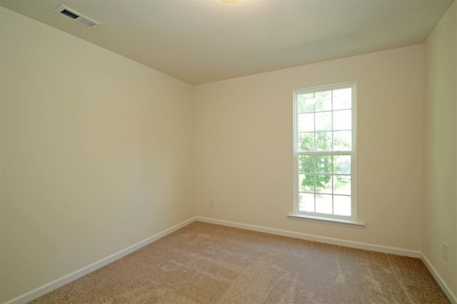 Photo - 106 Barbee Rd House