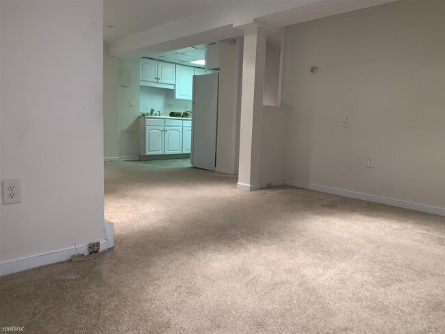 Building Photo - 1 br, 1 bath  - 853 Washington St Apt 13