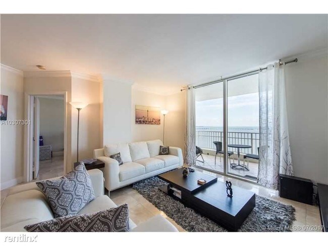 Foto del edificio - 701 Brickell Key