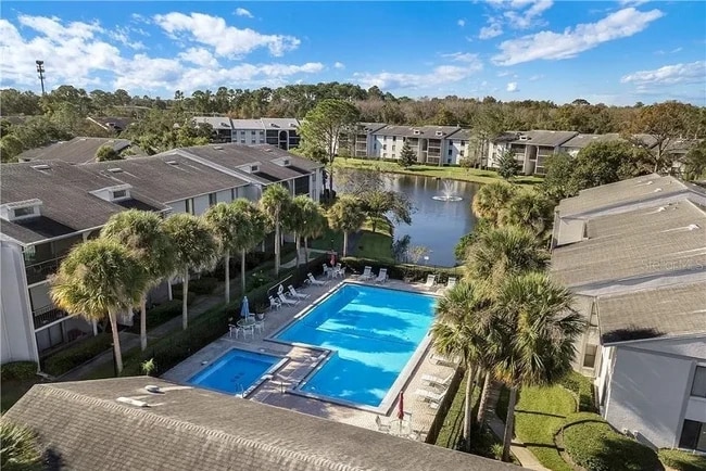 Building Photo - 1311 S Pine Ridge Cir