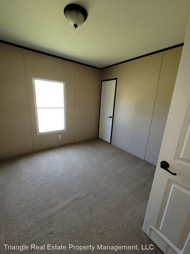 Building Photo - 3 br, 2 bath House - 10242 Flynn Rd