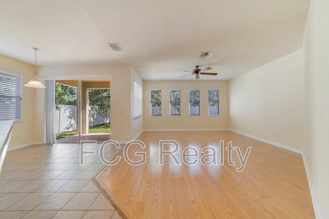 Building Photo - 5031 Blue Major Dr