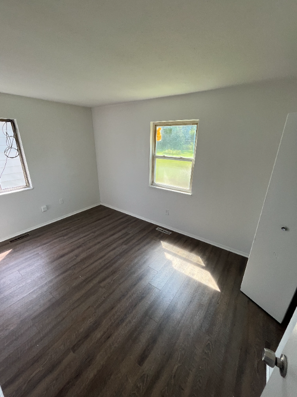 Building Photo - 1456 Cecil Dr