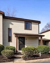 Building Photo - 4701 Queens Lace Ct