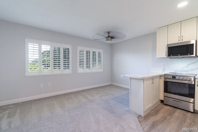 Building Photo - 1br/1ba/prkg Condo at Kumelewai Gardens