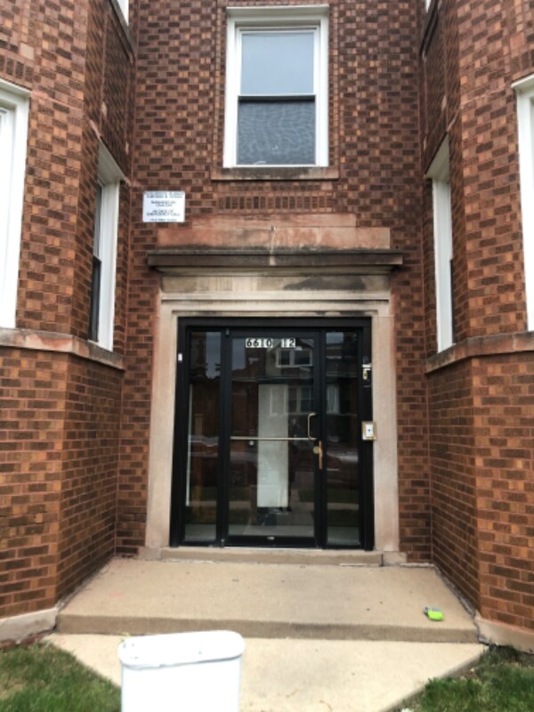 Photo - 6612 S Albany Ave (Chicago, IL)
