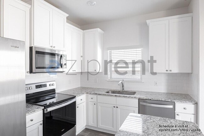 Building Photo - 337 Bearman Dr