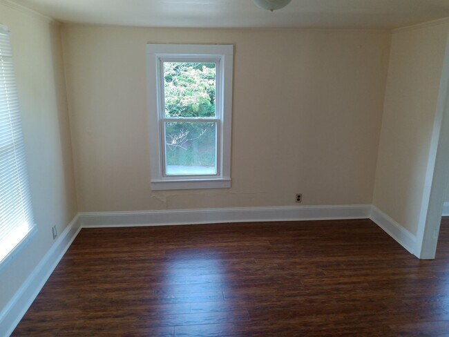 Foto del edificio - 1 Bedroom/1 Bath Apt near ETSU   Johnson C...