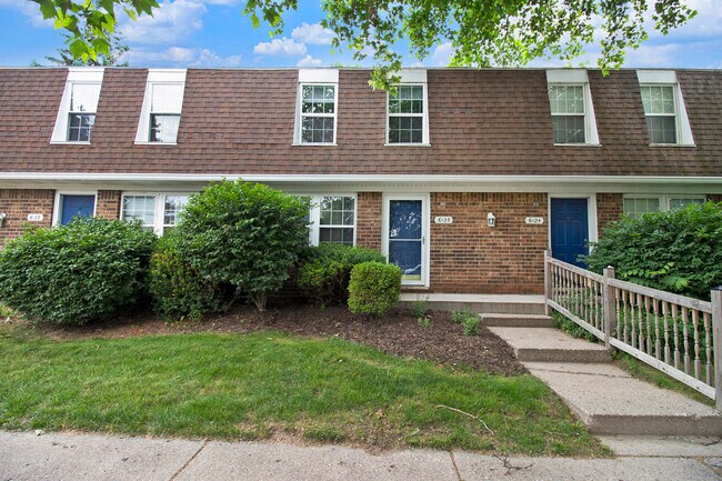 Building Photo - 6126 Beechfield Dr