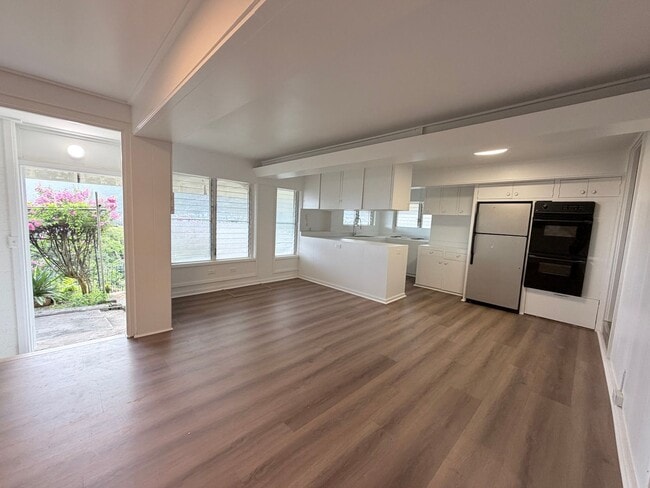 Building Photo - 3369 Paty Dr