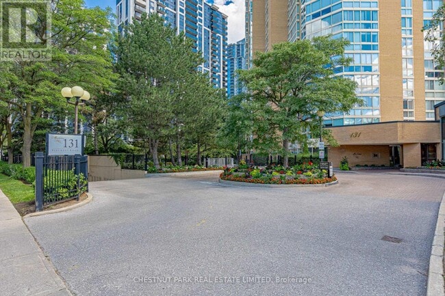 Building Photo - 131 Beecroft Rd