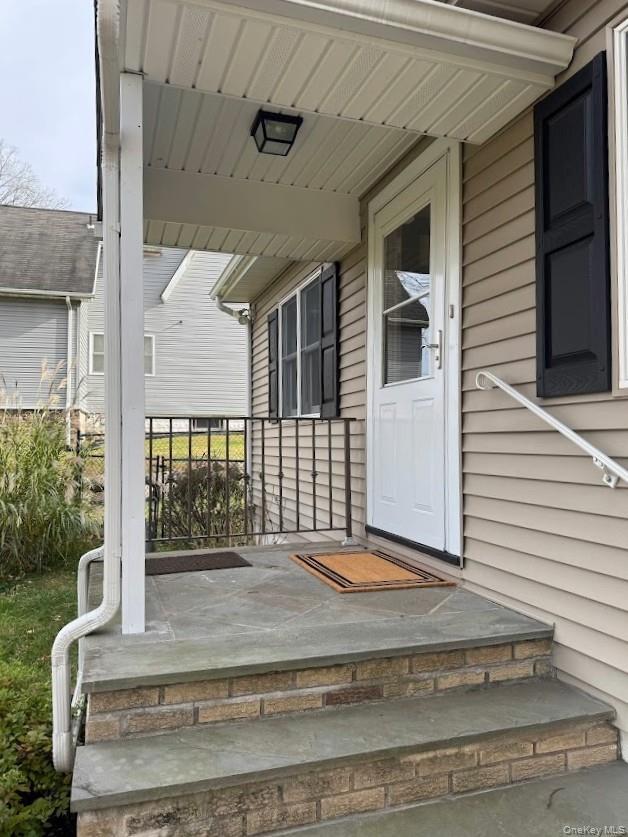 Foto del edificio - 5 Hall Ave