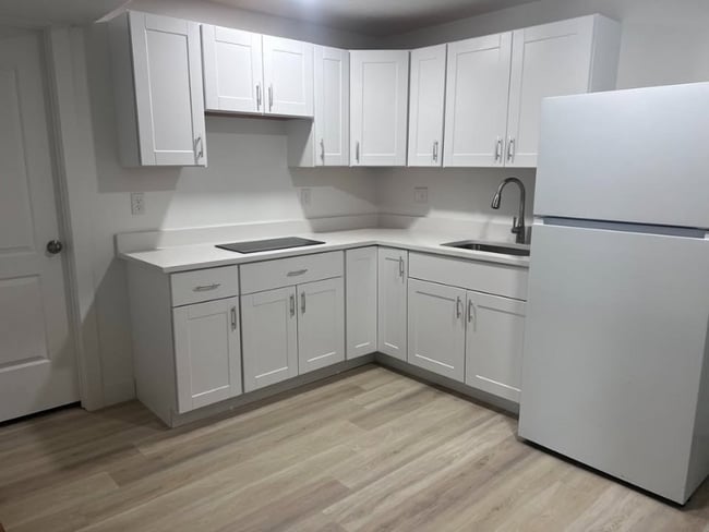 Building Photo - 1315 N 3830 W