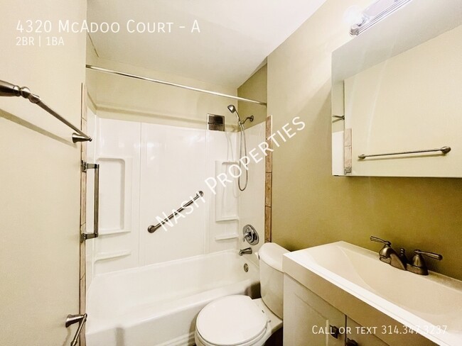 Building Photo - $920 - 2 Bed / 1 Bath apartment in Mehlvil...