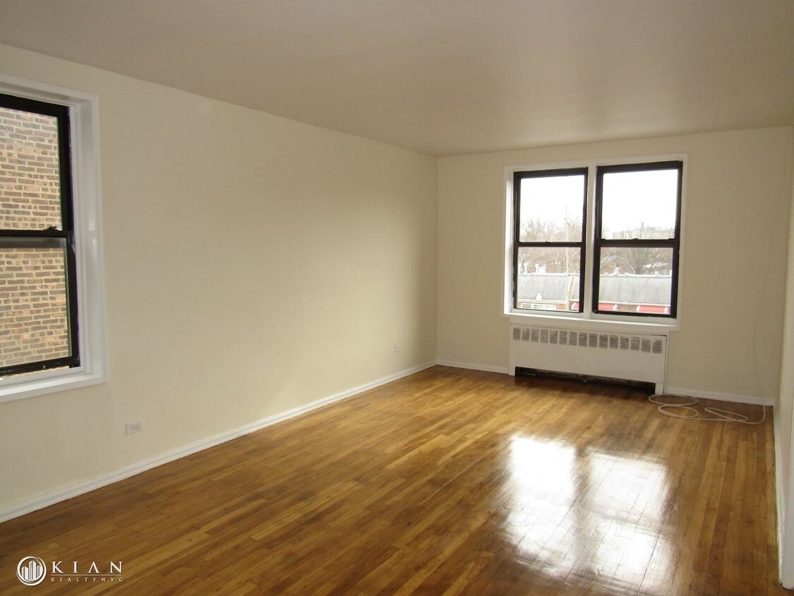 Primary Photo - 14345 Sanford Ave