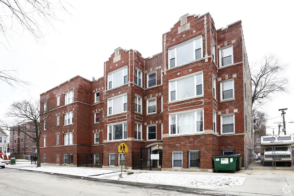 Building Photo - 7232 S Merrill Ave