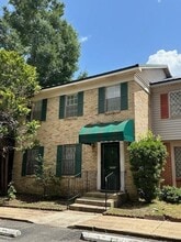 Building Photo - 4017 Cottage Hill Rd