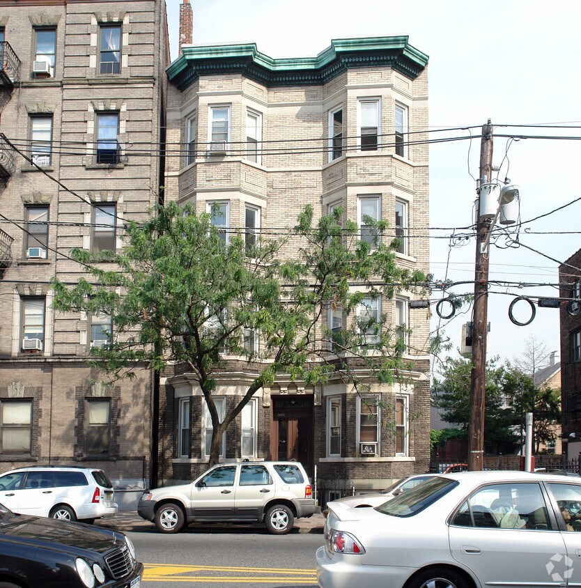 Foto del edificio - 3602 Park Ave