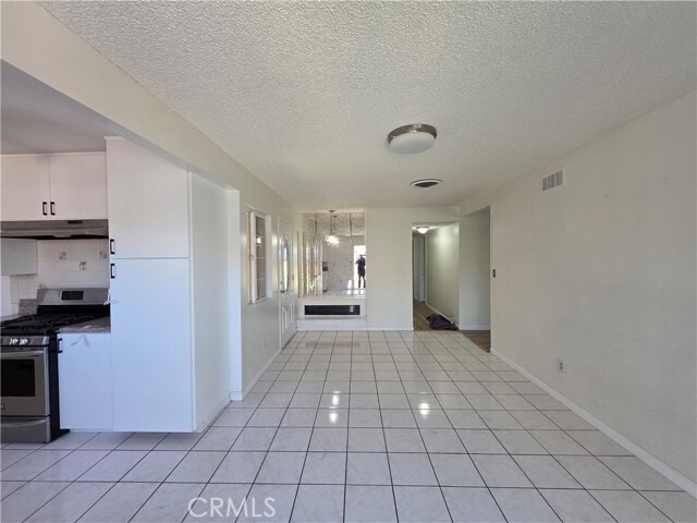 Building Photo - 8920 Haddon Ave