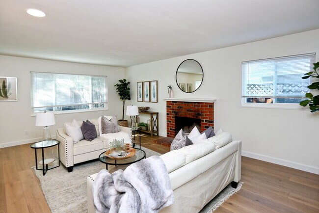Building Photo - 4311 Cornell Way