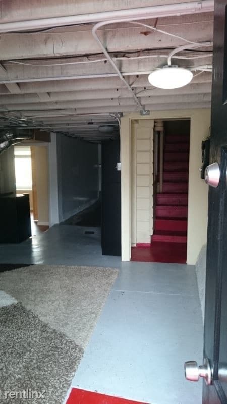 Building Photo - 1 br, 1 bath Apartment - 556 Ramsell Street