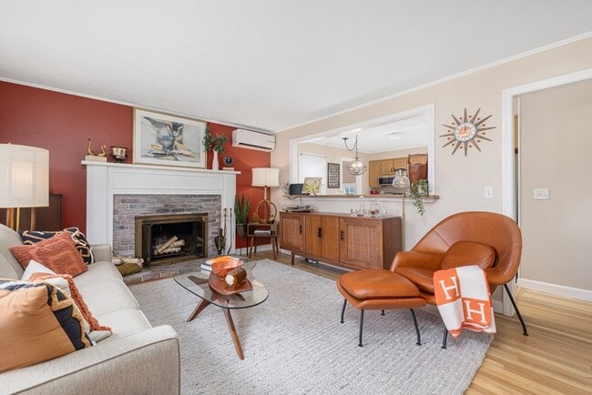 Building Photo - 42 Fairmount St